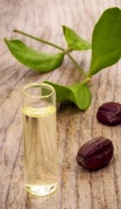 jojoba oil for hair benefits of jojoba oil for hair